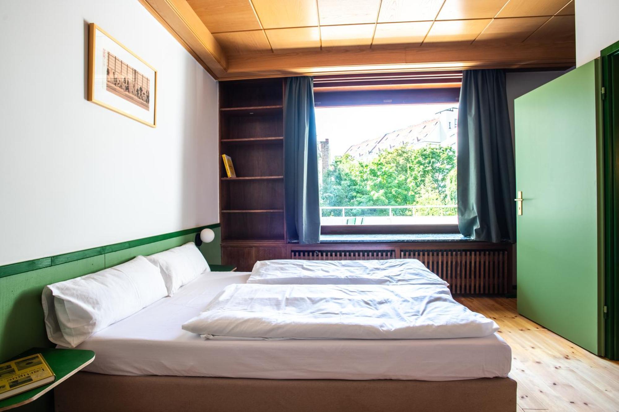 Flattering - Aparthotel *